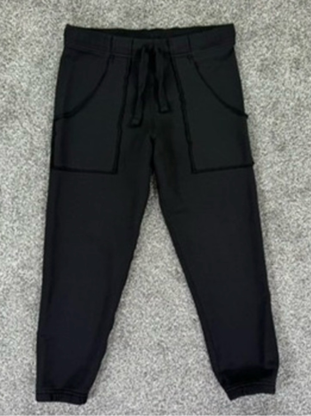Frank & Eileen | Triple Fleece Eamon Black Raw Edge Jogger Sweatpants Women’s - Picture 8 of 8